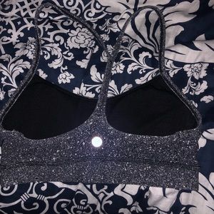 Lululemon sports bra
